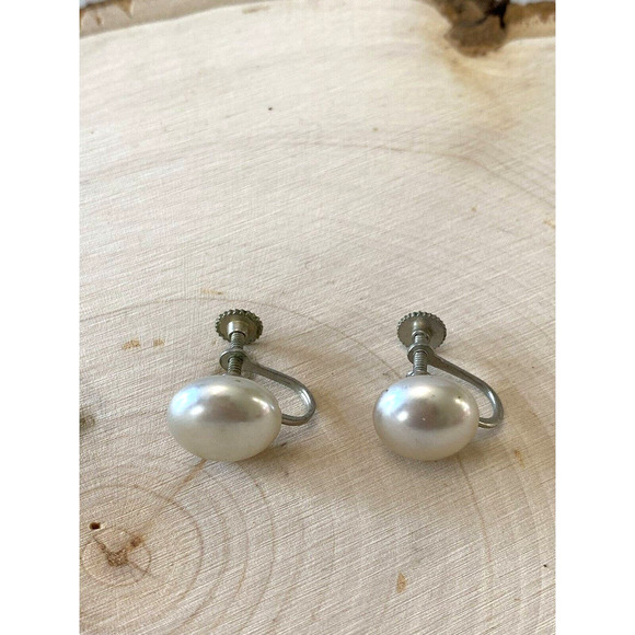 Vintage Small faux pearl Silver Button Clip On Earrings Screw Back Japan - Picture 2 of 9